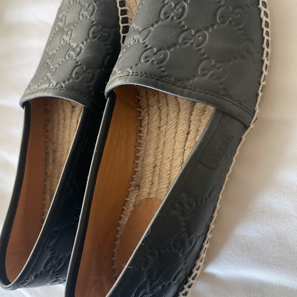 Gucci leather and twine loafers - Picture 2 of 5